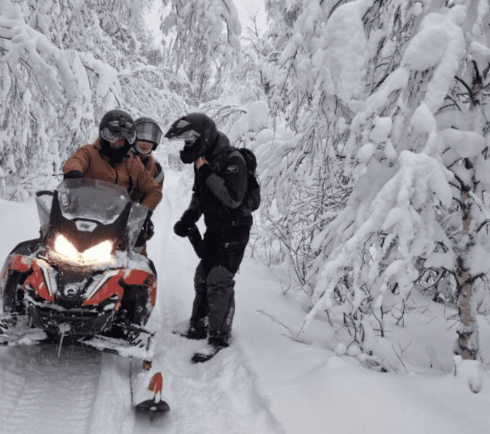 Snowmobiling in Swedish lapland
